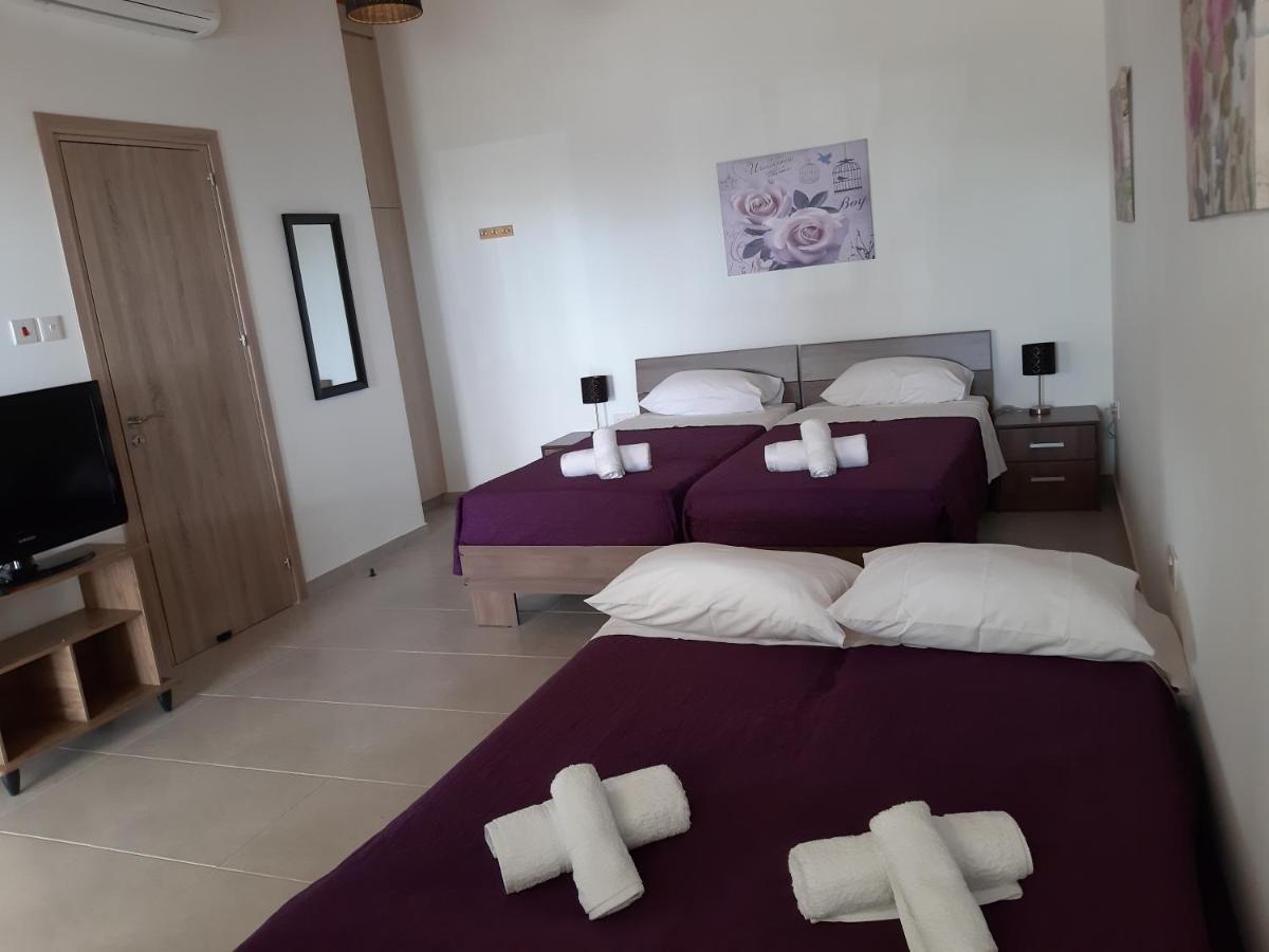 Zorbas Sea View No 5 * Lárnaka